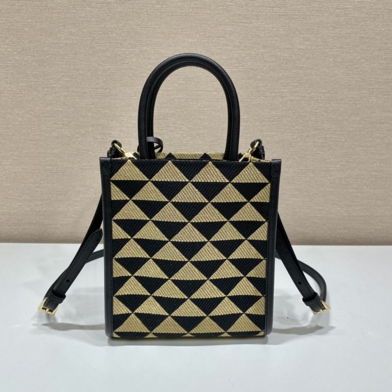 Pra*a tote bags